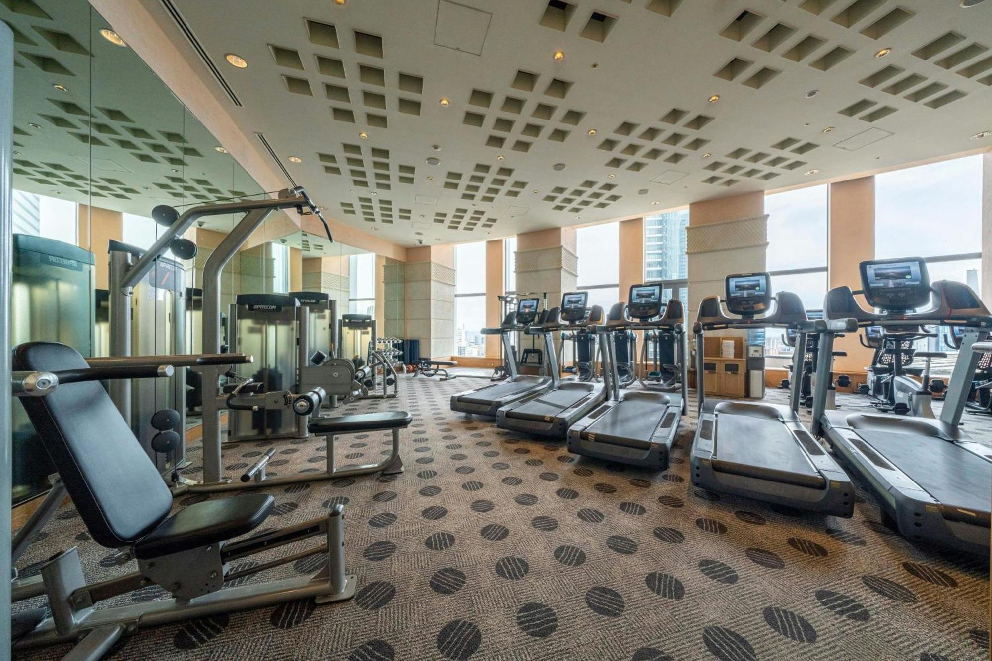 Nagoya Marriott Associa Hotel Nagoia Exterior foto The gym at the 39th floor